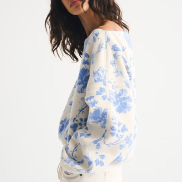 Cream Blue Floral Sunday Slash Sweatshirt Abercrombie & Fitch size SMALL - Picture 6 of 8